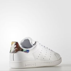 WOMEN'S ADIDAS ORIGINALS STAN SMITH SHOES